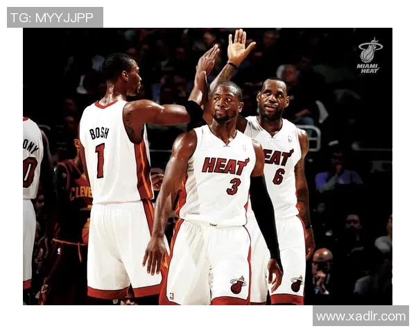 2016年NBA经典对决勇士与热火精彩录像回顾与分析